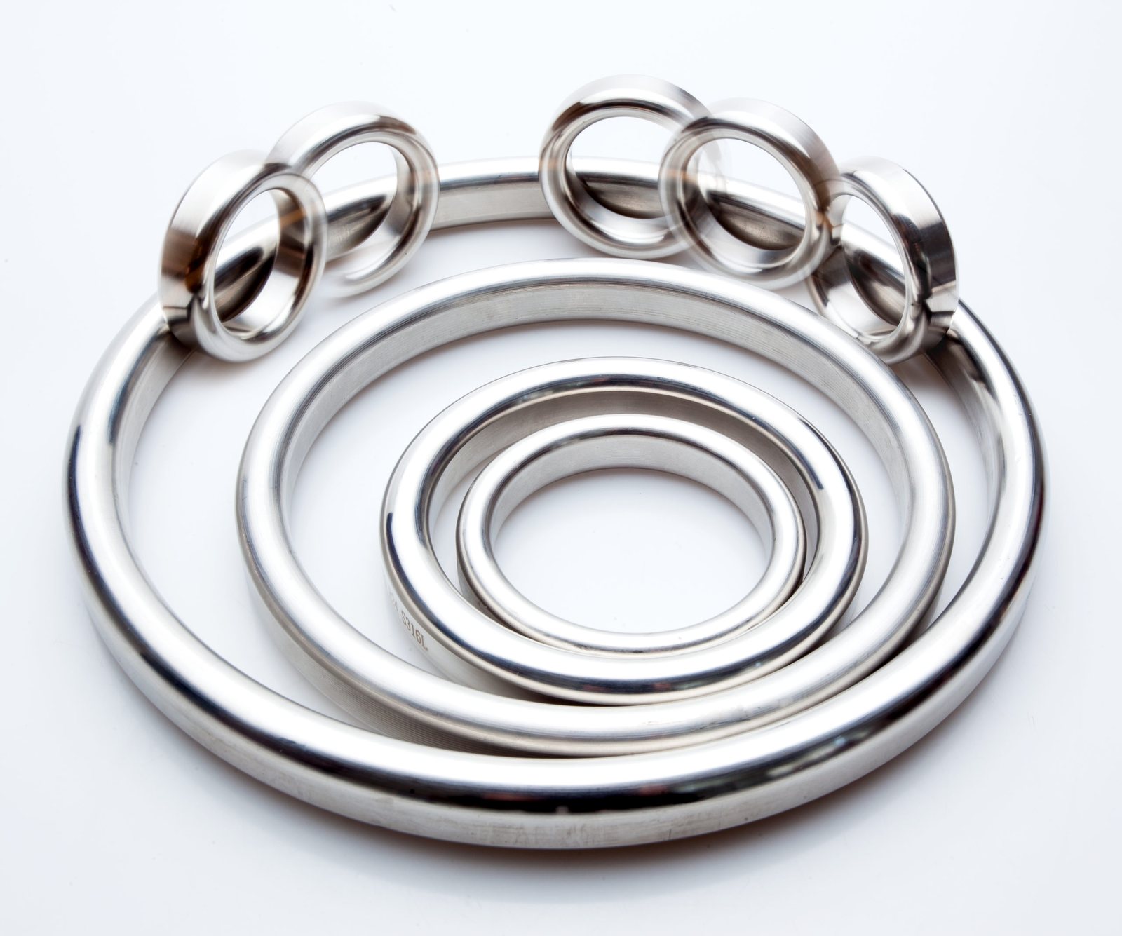 Set di guarnizioni ring joint in acciaio inox di diametri crescenti